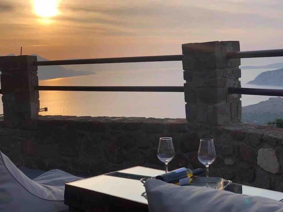 Stone Sunset Villa Sfentouri Εξωτερικό φωτογραφία