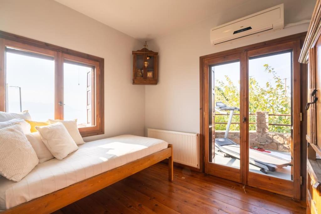 Stone Sunset Villa Sfentouri Εξωτερικό φωτογραφία